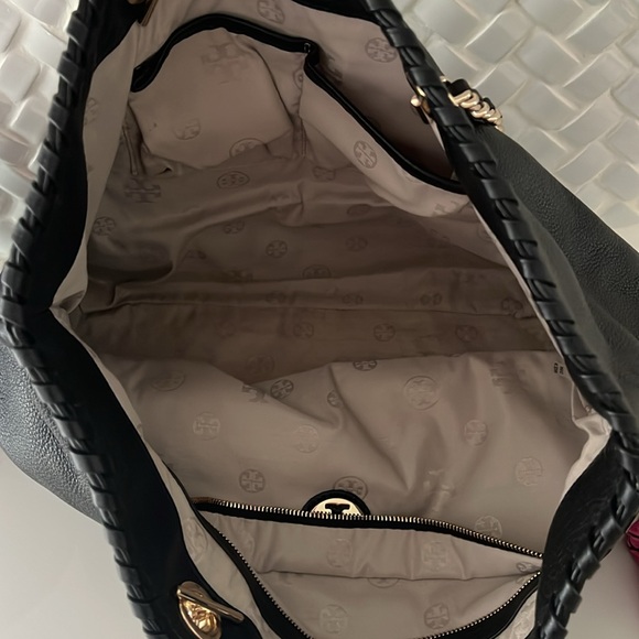 TORY BURCH Beautiful Marion Ew Tote - Picture 6 of 6